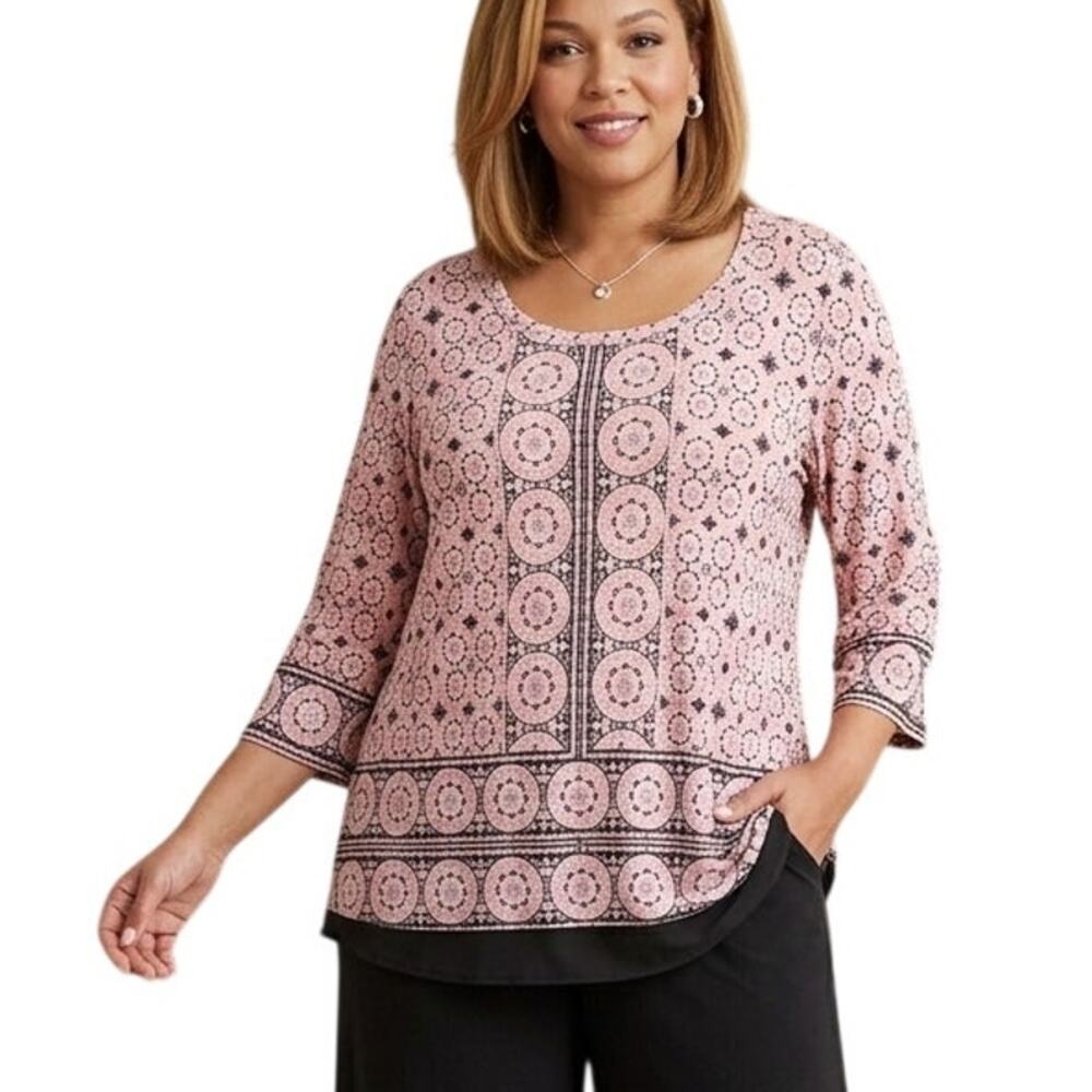 Rose & Olive Medallion Tunic Womens Size 1X Pink Black Print Border Top